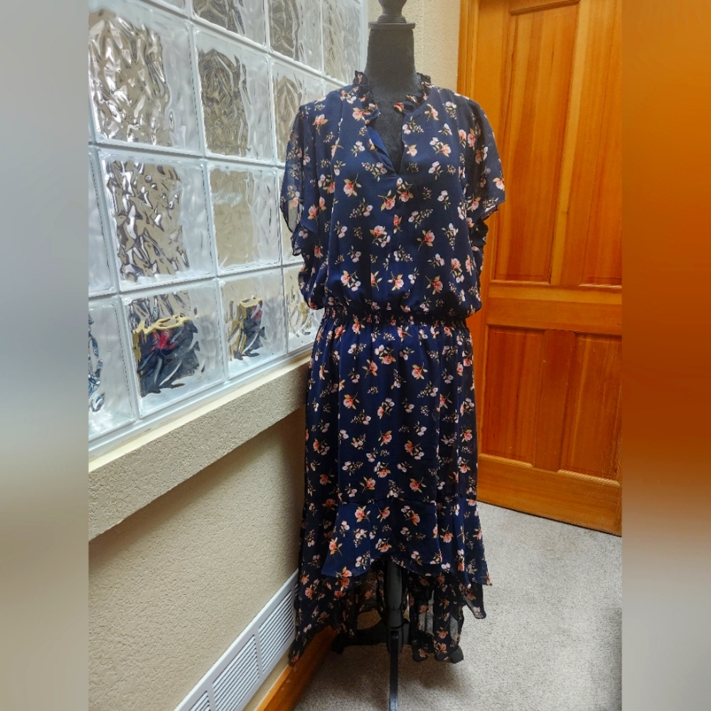 1.State 2xl flowery high low dress